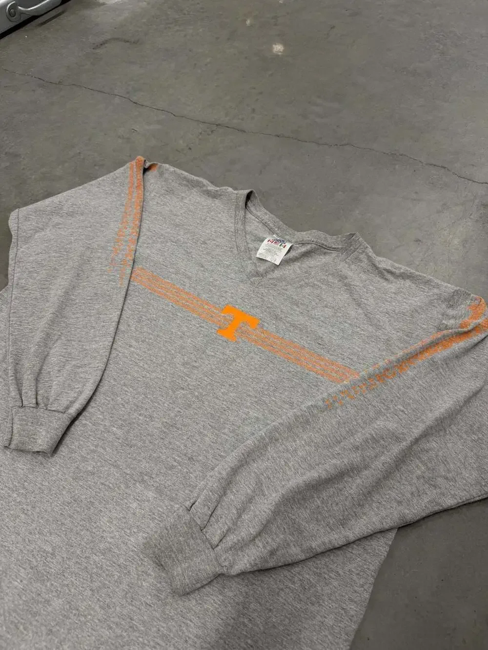 Vintage 90s Nike Tennessee Volunteers Heather Grey Long Sleeve T-Shirt Size XL